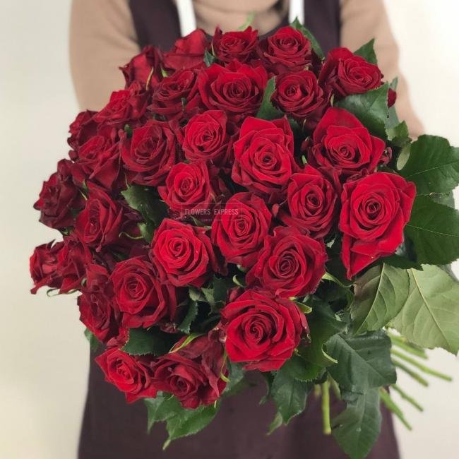 Роза сорта &laquo;Камала&raquo; (Кamala)