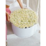 101 Белая роза в коробке