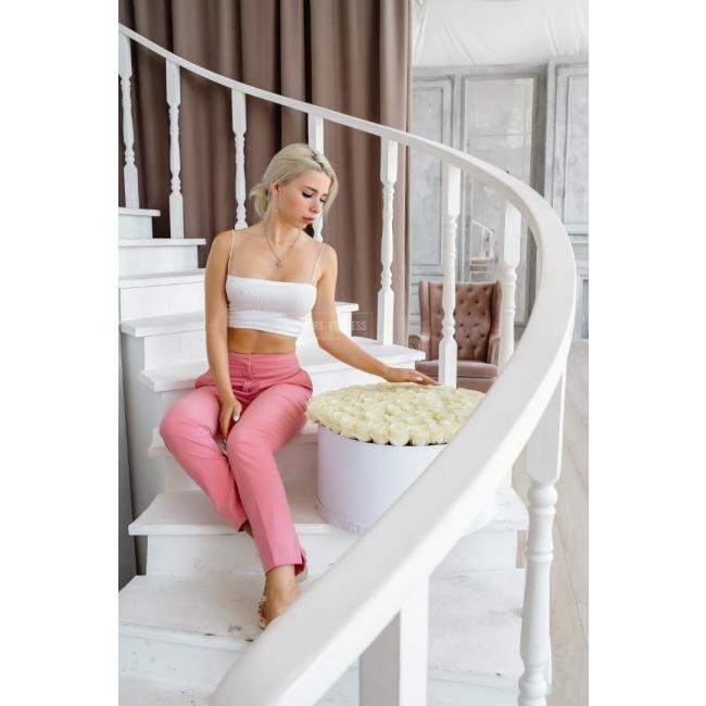 101 Белая роза в коробке