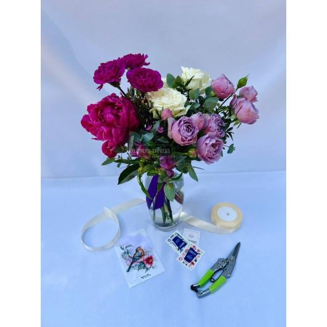 Цветочная подписка S (4 букета - 4 недели)