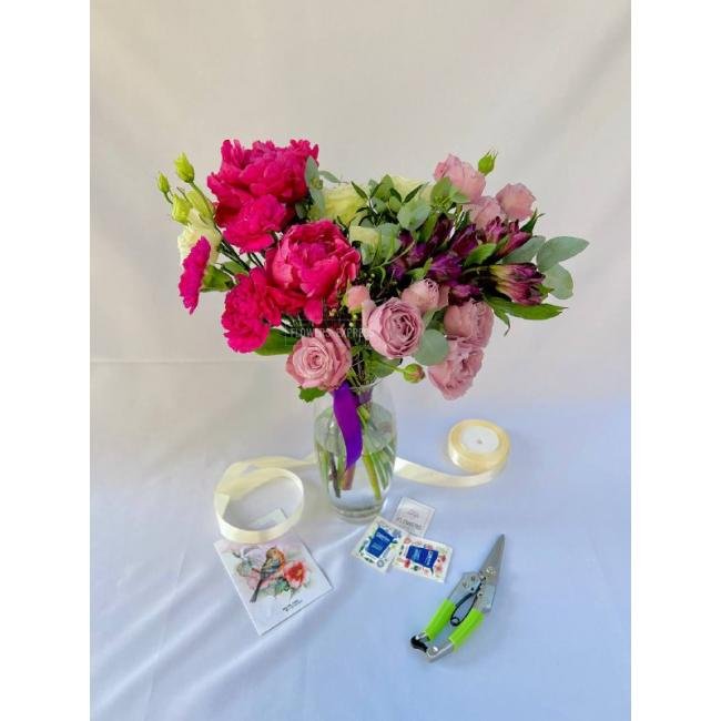 Цветочная подписка M (4 букета - 4 недели)