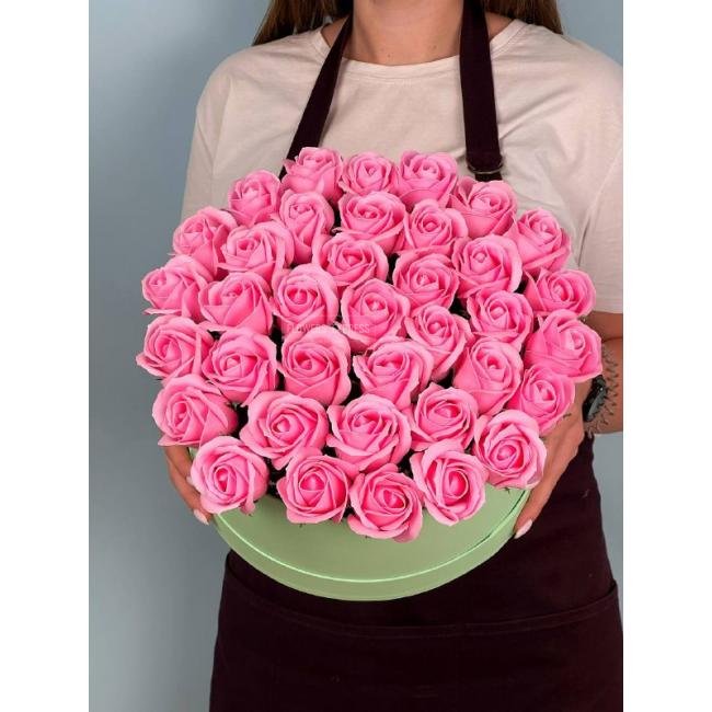 Композиция с розами из мыла &laquo;Розовые мечты&raquo;