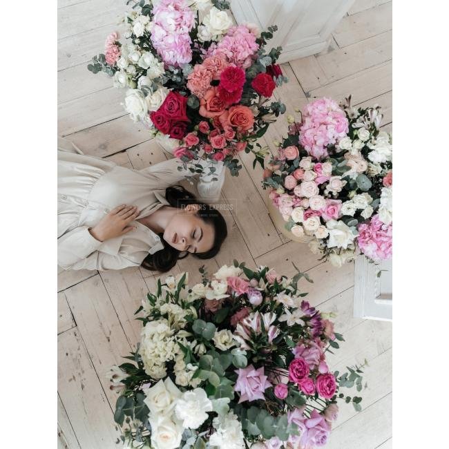 Комната цветов &laquo;Влюблённость&raquo; (4 композиции)