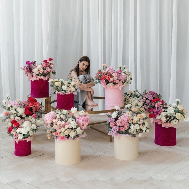 Комната цветов &laquo;Взрыв эмоций&raquo; (9 композиции)