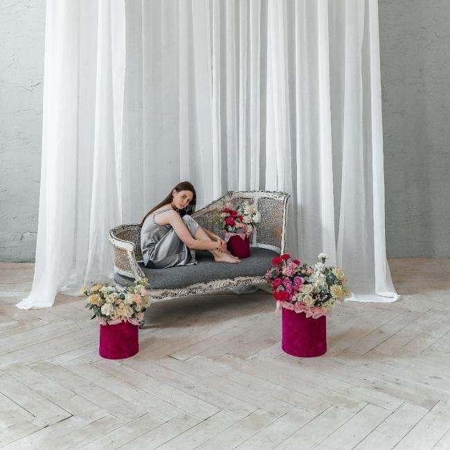 Комната цветов &laquo;Розовое вино&raquo; (3 композиции)