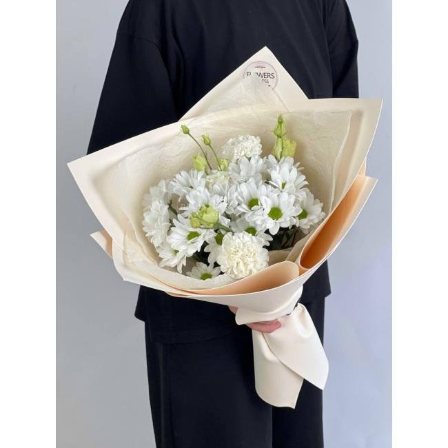 Букет-комплимент &laquo;Цветочное чудо&raquo;