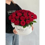 35 Красных роз в коробке