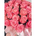 31 Розовая роза в коробке