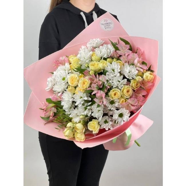 Сборный букет &laquo;Муза&raquo;