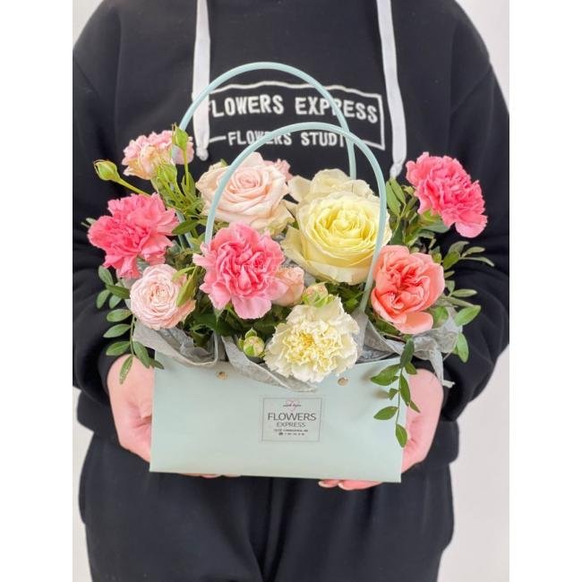 Цветочная сумочка &laquo;Весна&raquo;