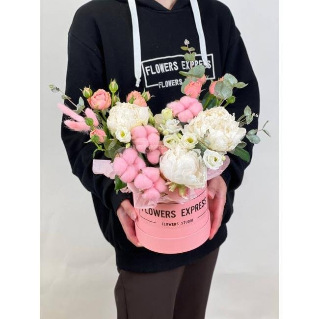 Цветочная коробка &laquo;Тайная мечта&raquo;