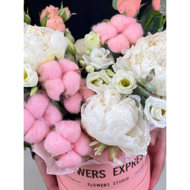 Цветочная коробка &laquo;Тайная мечта&raquo;