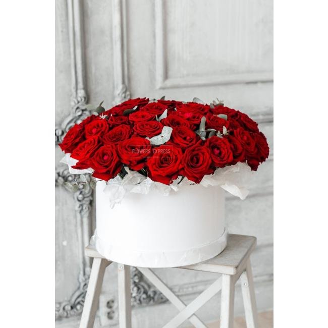 51 Красная роза в коробке