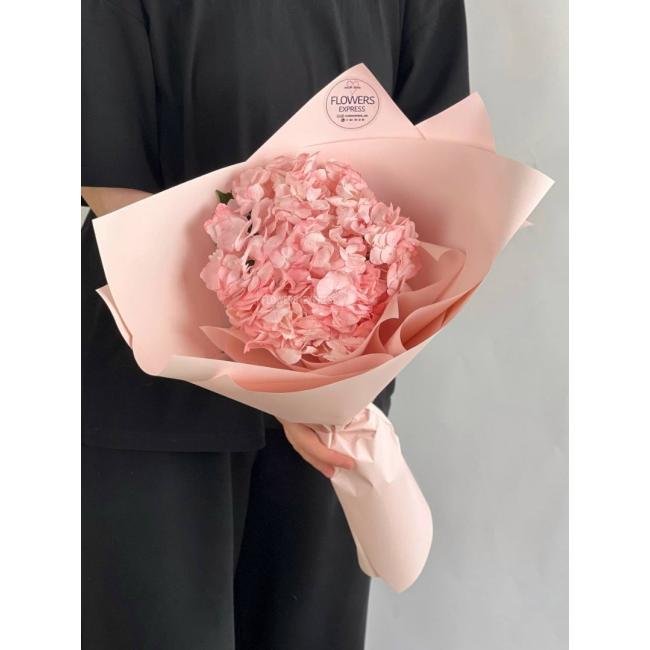 Букет-комплимент из гортензии